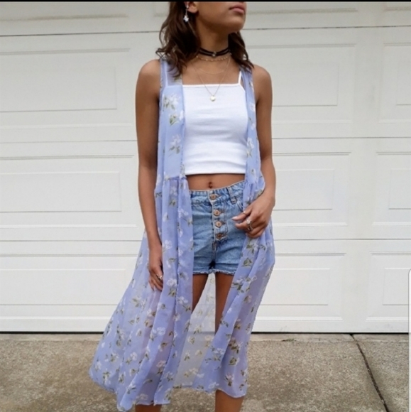 Lauren Conrad Floral Sheer Vest Boho Duster - Picture 2 of 5